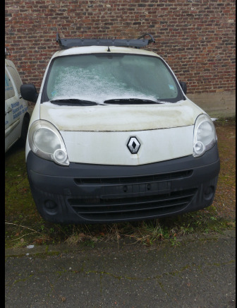 Voiture utilitaire Renault Kangoo (2010-97.280 km) - Osobní auto: obrázek 4 Voiture utilitaire Renault Kangoo (2010-97.280 km) - Osobní auto: obrázek 4