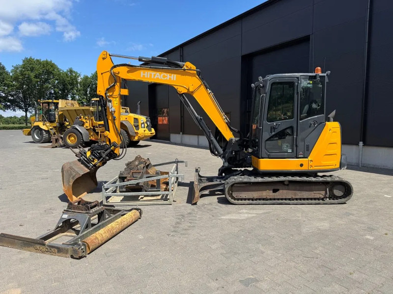 Hitachi ZX65USB Engcon FULL SPEC MACHINE !! DC 2 Gripper TOP CONDITION ! - Pásové rýpadlo: obrázek 1 Hitachi ZX65USB Engcon FULL SPEC MACHINE !! DC 2 Gripper TOP CONDITION ! - Pásové rýpadlo: obrázek 1