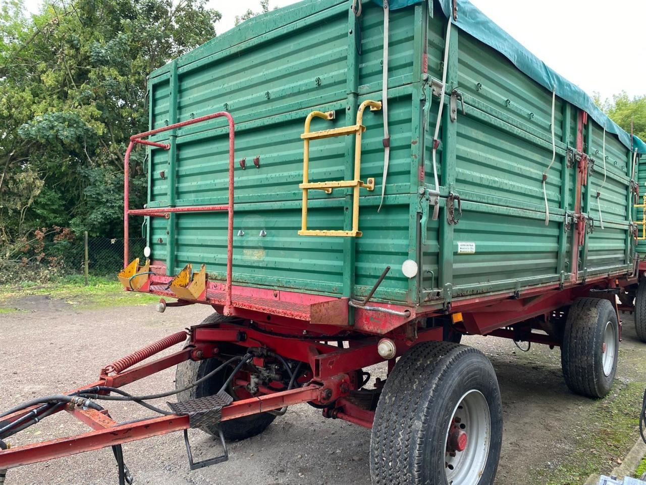 Agromet T-149 - Sklápěcí přívěs: obrázek 1 Agromet T-149 - Sklápěcí přívěs: obrázek 1