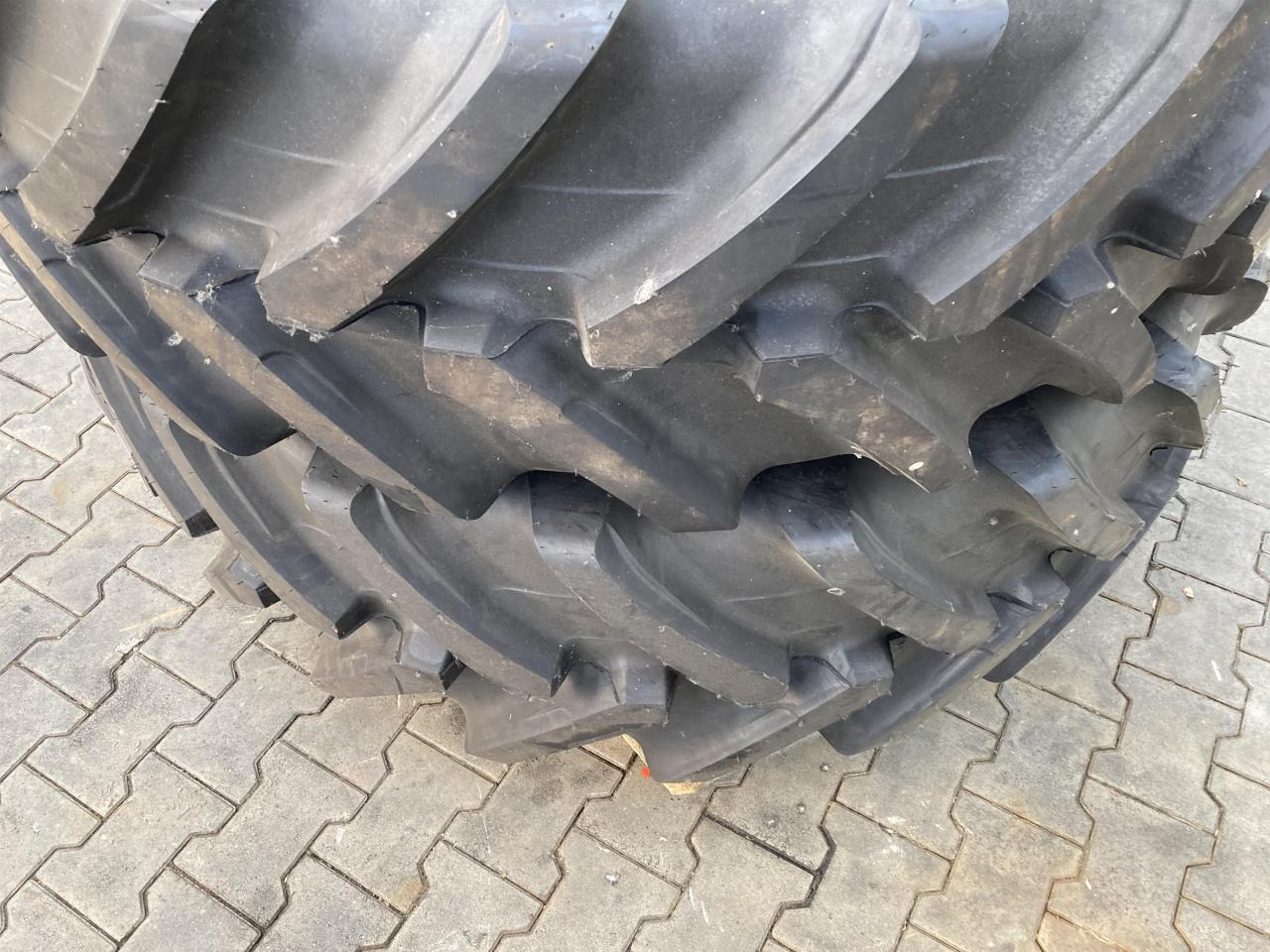 Alliance 460/85R34 - Pneumatiky pro Zemědělská technika: obrázek 3 Alliance 460/85R34 - Pneumatiky pro Zemědělská technika: obrázek 3