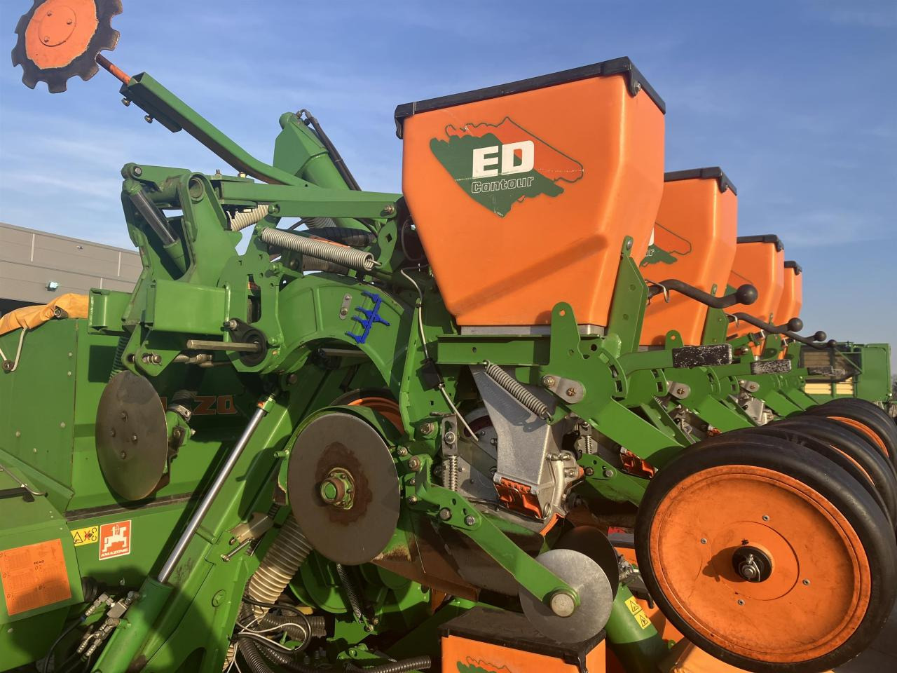 Amazone ED602K Contour Profi - Přesný secí stroj: obrázek 3 Amazone ED602K Contour Profi - Přesný secí stroj: obrázek 3