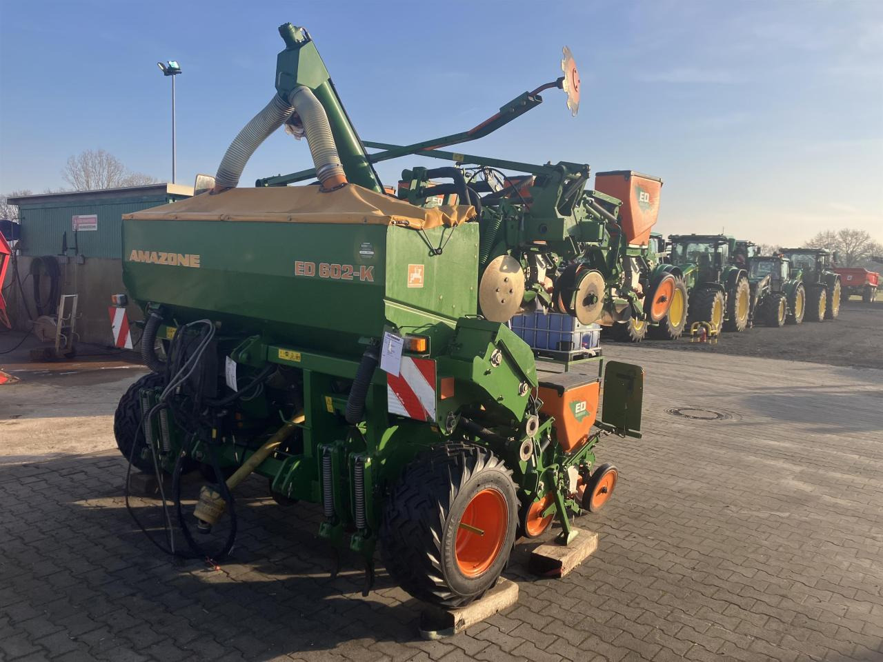 Amazone ED602K Contour Profi - Přesný secí stroj: obrázek 1 Amazone ED602K Contour Profi - Přesný secí stroj: obrázek 1