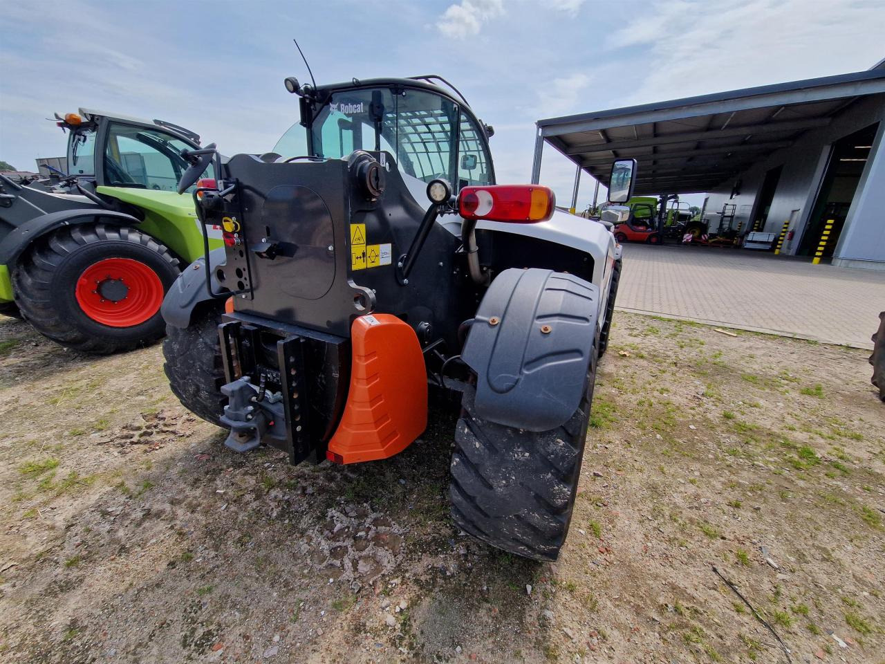 Bobcat TL 38.70 HF - Teleskopický manipulátor: obrázek 3 Bobcat TL 38.70 HF - Teleskopický manipulátor: obrázek 3