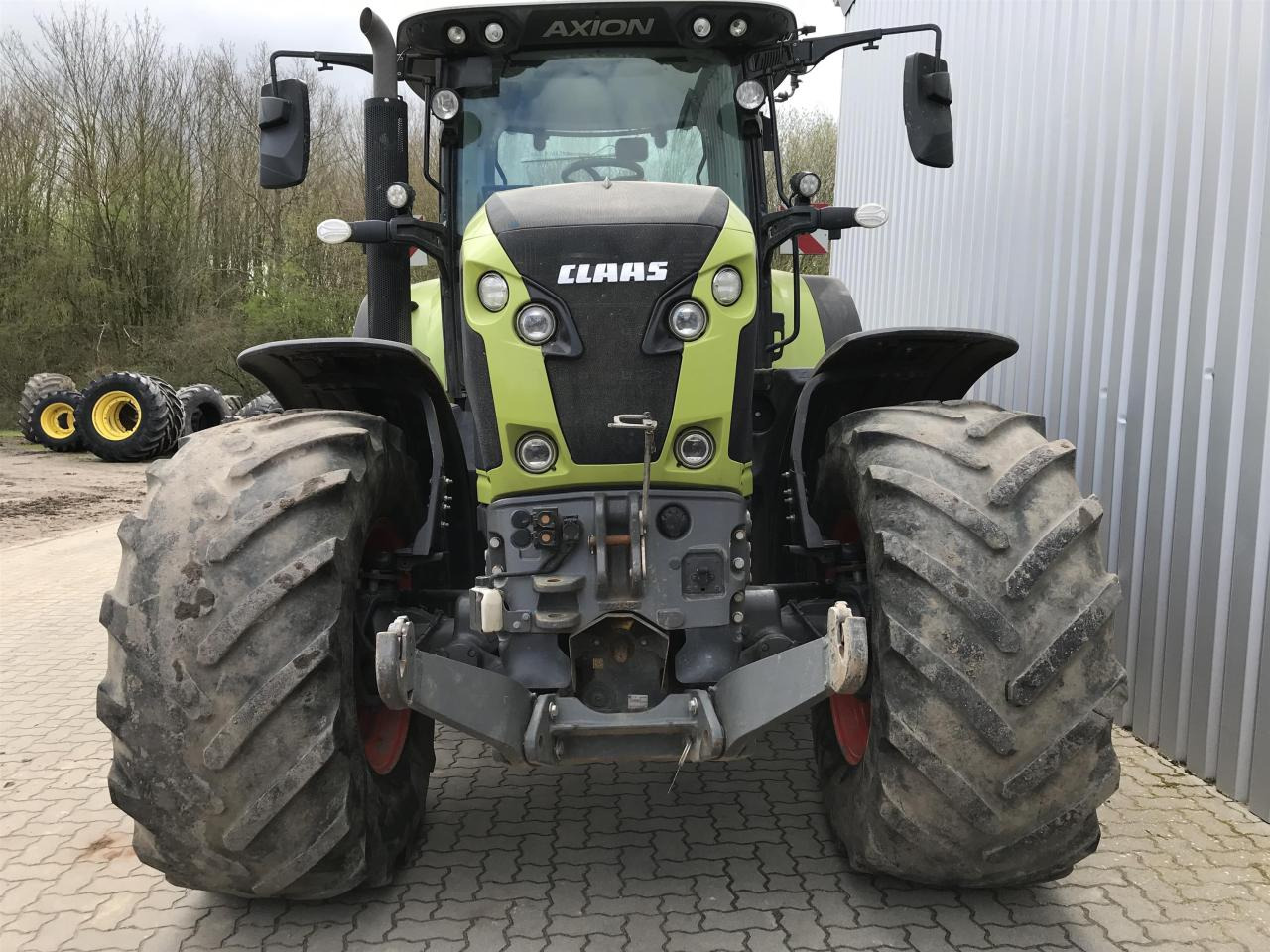 CLAAS Axion 870 - Traktor: obrázek 3 CLAAS Axion 870 - Traktor: obrázek 3