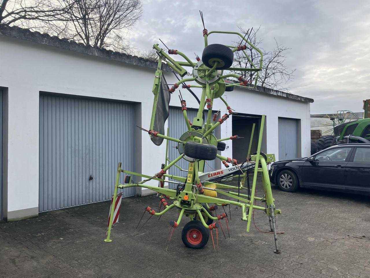 CLAAS Volto 64 - Obraceč/ Shrnovač: obrázek 4 CLAAS Volto 64 - Obraceč/ Shrnovač: obrázek 4