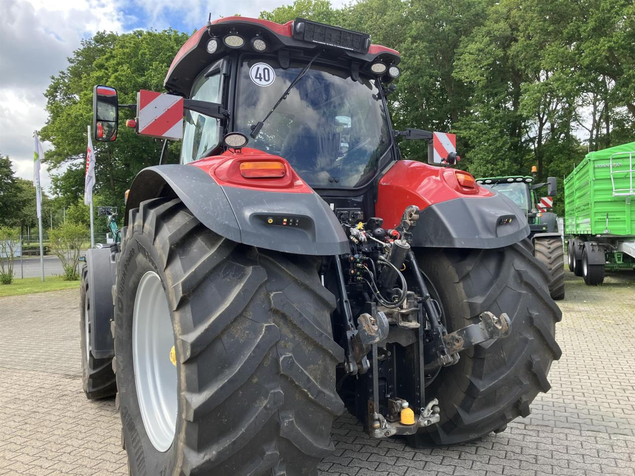 Case-IH Optum 270 CVX - Traktor: obrázek 3 Case-IH Optum 270 CVX - Traktor: obrázek 3