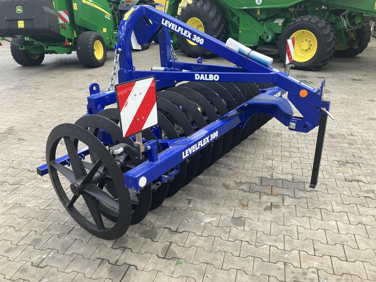 Dalbo LEVELFLEX 300 - Zemědělský válec: obrázek 4 Dalbo LEVELFLEX 300 - Zemědělský válec: obrázek 4