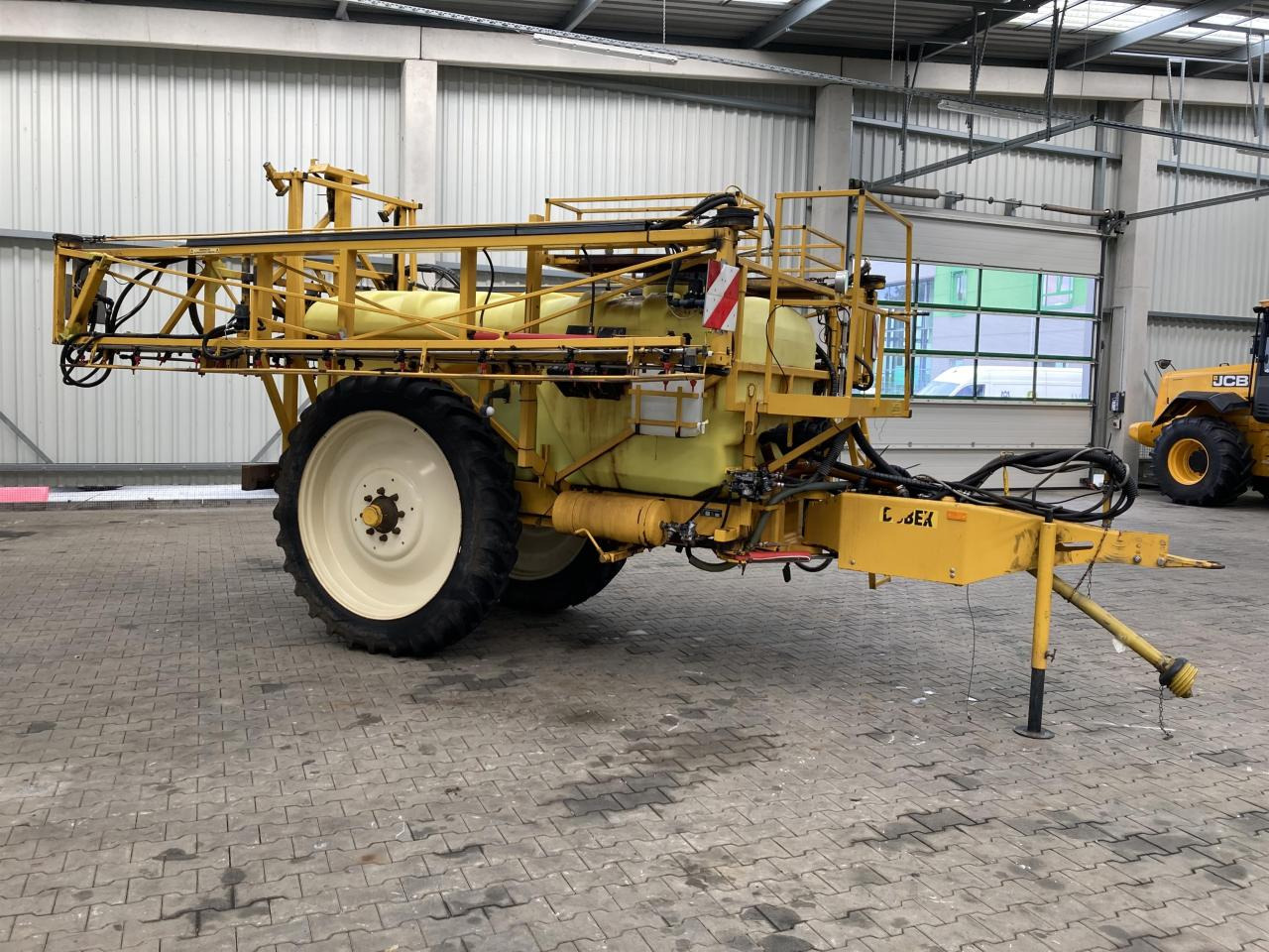 Dubex Vector 3.300 ltr. - Tažený postřikovač: obrázek 4 Dubex Vector 3.300 ltr. - Tažený postřikovač: obrázek 4