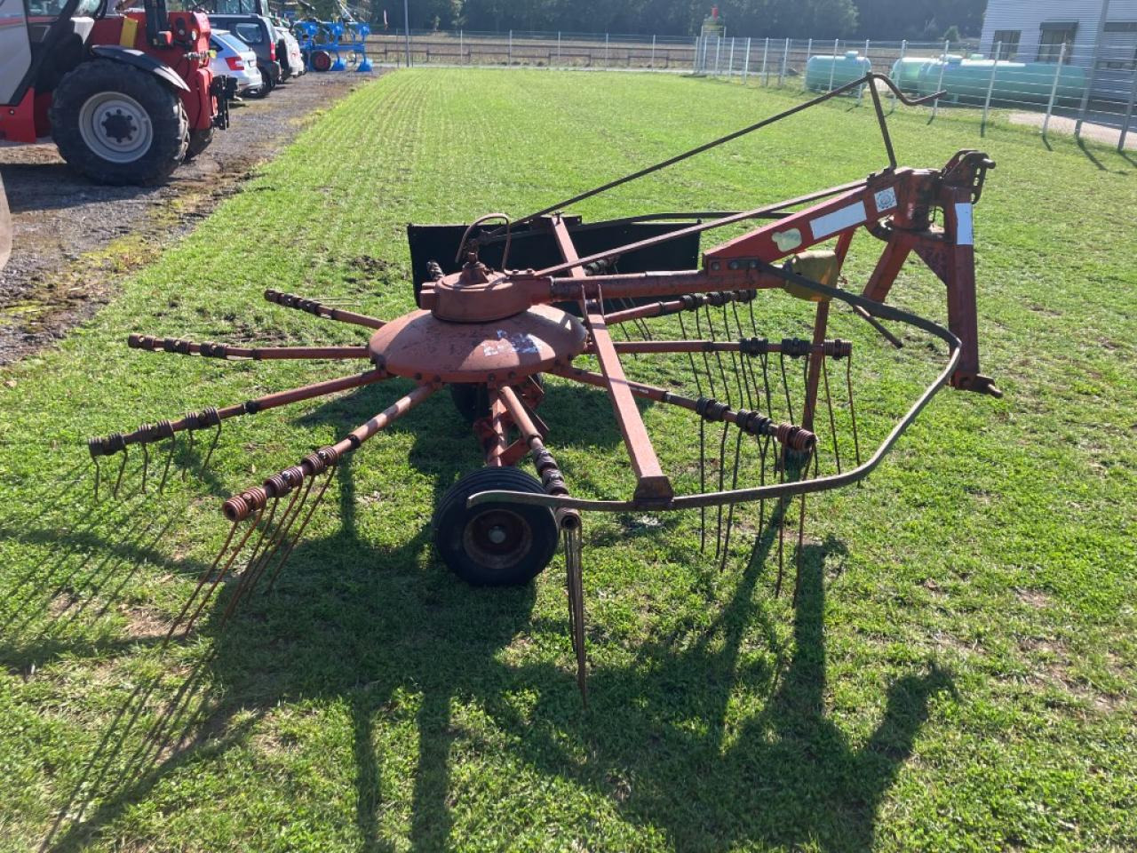 Fella TS 325 - Obraceč/ Shrnovač: obrázek 4 Fella TS 325 - Obraceč/ Shrnovač: obrázek 4