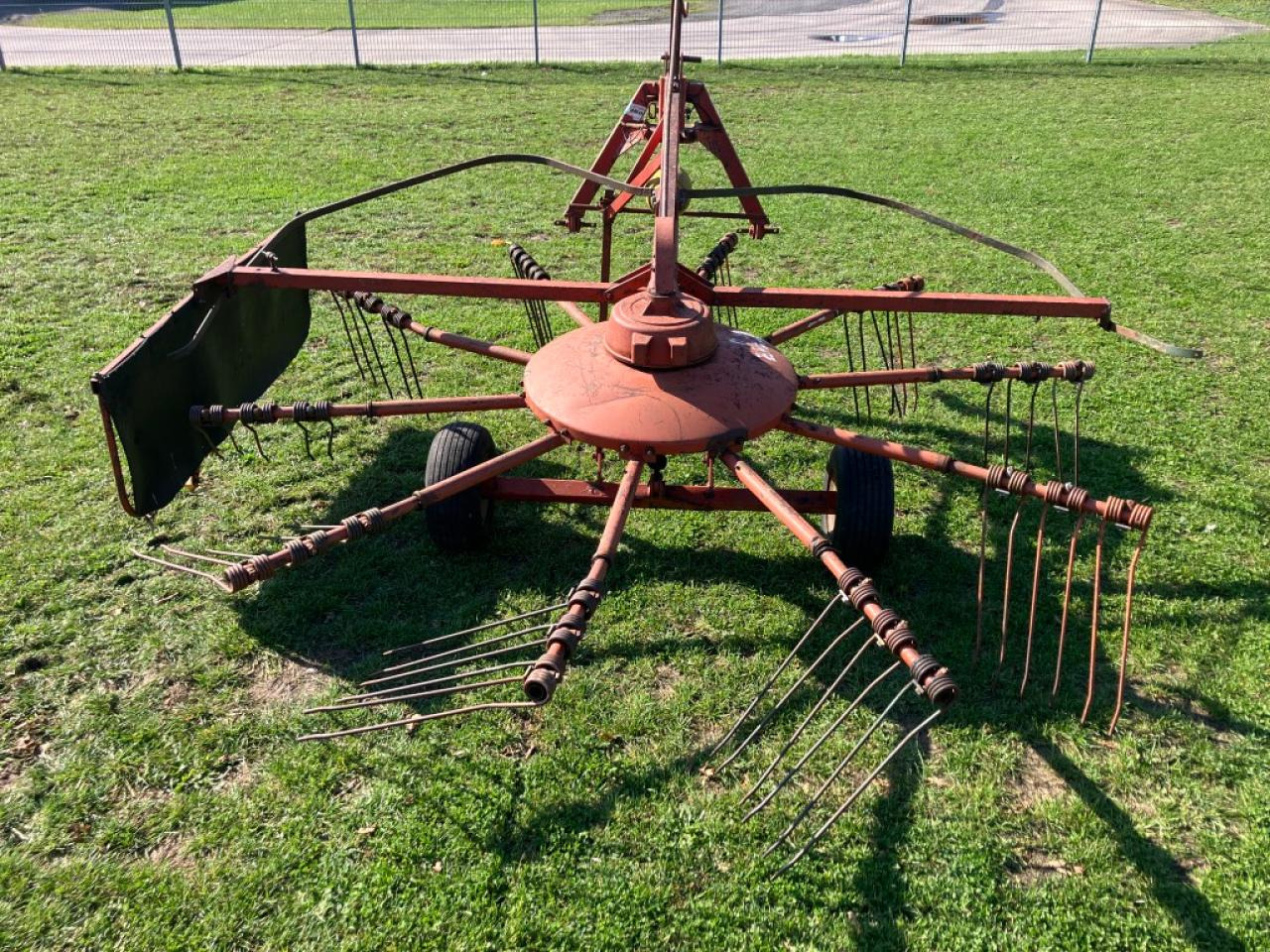 Fella TS 325 - Obraceč/ Shrnovač: obrázek 3 Fella TS 325 - Obraceč/ Shrnovač: obrázek 3