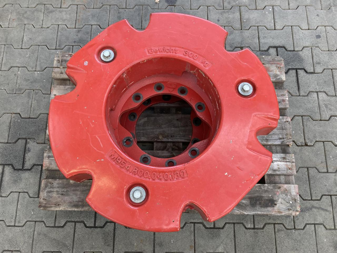 Fendt 2x 300 kg - Protizávaží: obrázek 3 Fendt 2x 300 kg - Protizávaží: obrázek 3