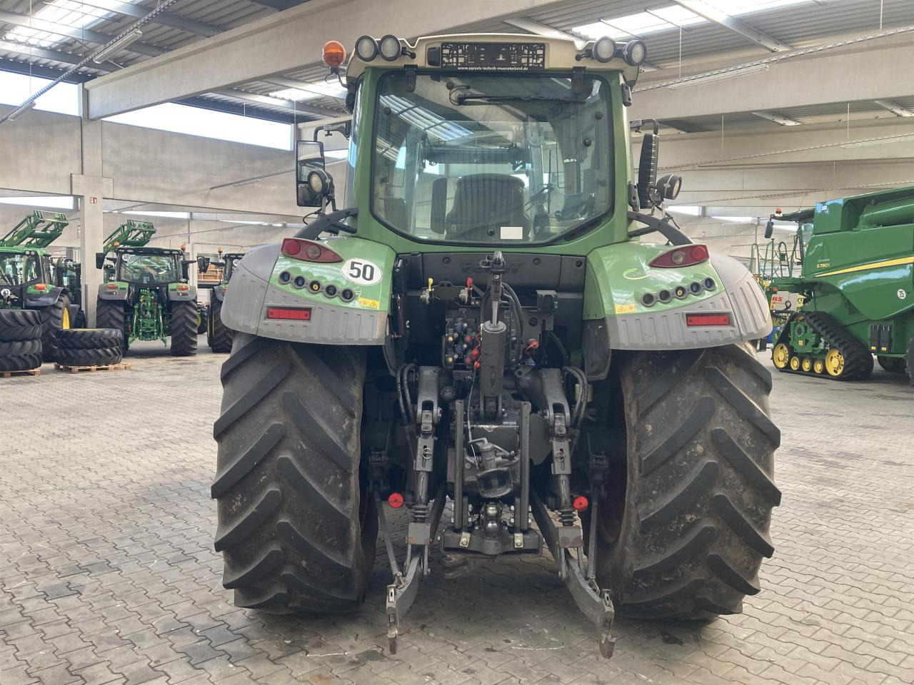 Fendt 516 Vario Profi - Traktor: obrázek 3 Fendt 516 Vario Profi - Traktor: obrázek 3