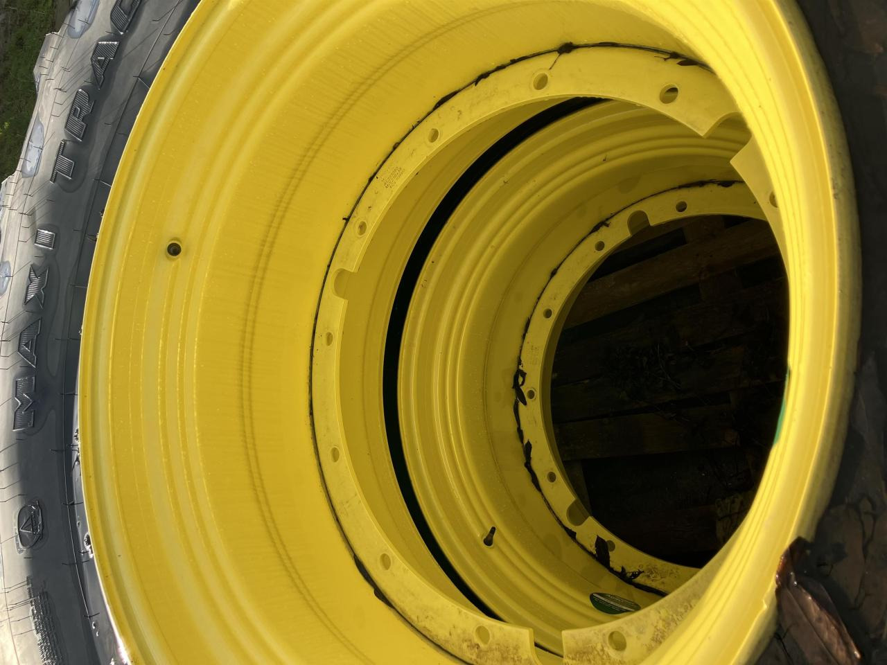 Firestone 650/85R38 - Pneumatiky pro Zemědělská technika: obrázek 5 Firestone 650/85R38 - Pneumatiky pro Zemědělská technika: obrázek 5