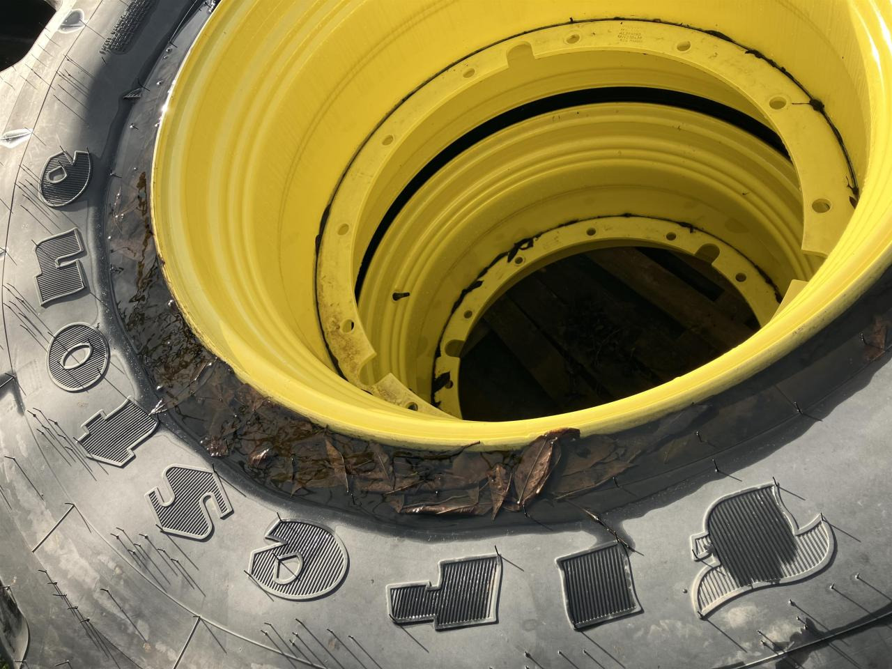 Firestone 650/85R38 - Pneumatiky pro Zemědělská technika: obrázek 2 Firestone 650/85R38 - Pneumatiky pro Zemědělská technika: obrázek 2