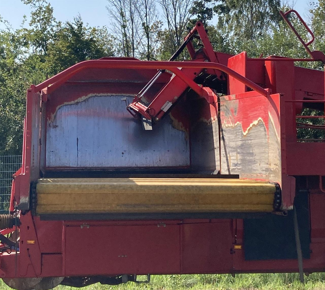Grimme SE 150-60 - Bramborový kombajn: obrázek 4 Grimme SE 150-60 - Bramborový kombajn: obrázek 4