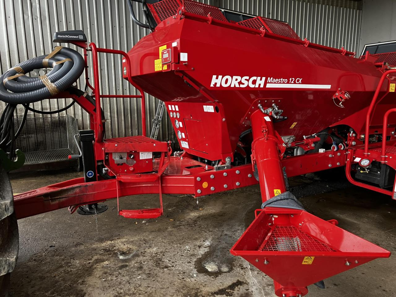 Horsch Maestro 12 CX - Přesný secí stroj: obrázek 1 Horsch Maestro 12 CX - Přesný secí stroj: obrázek 1