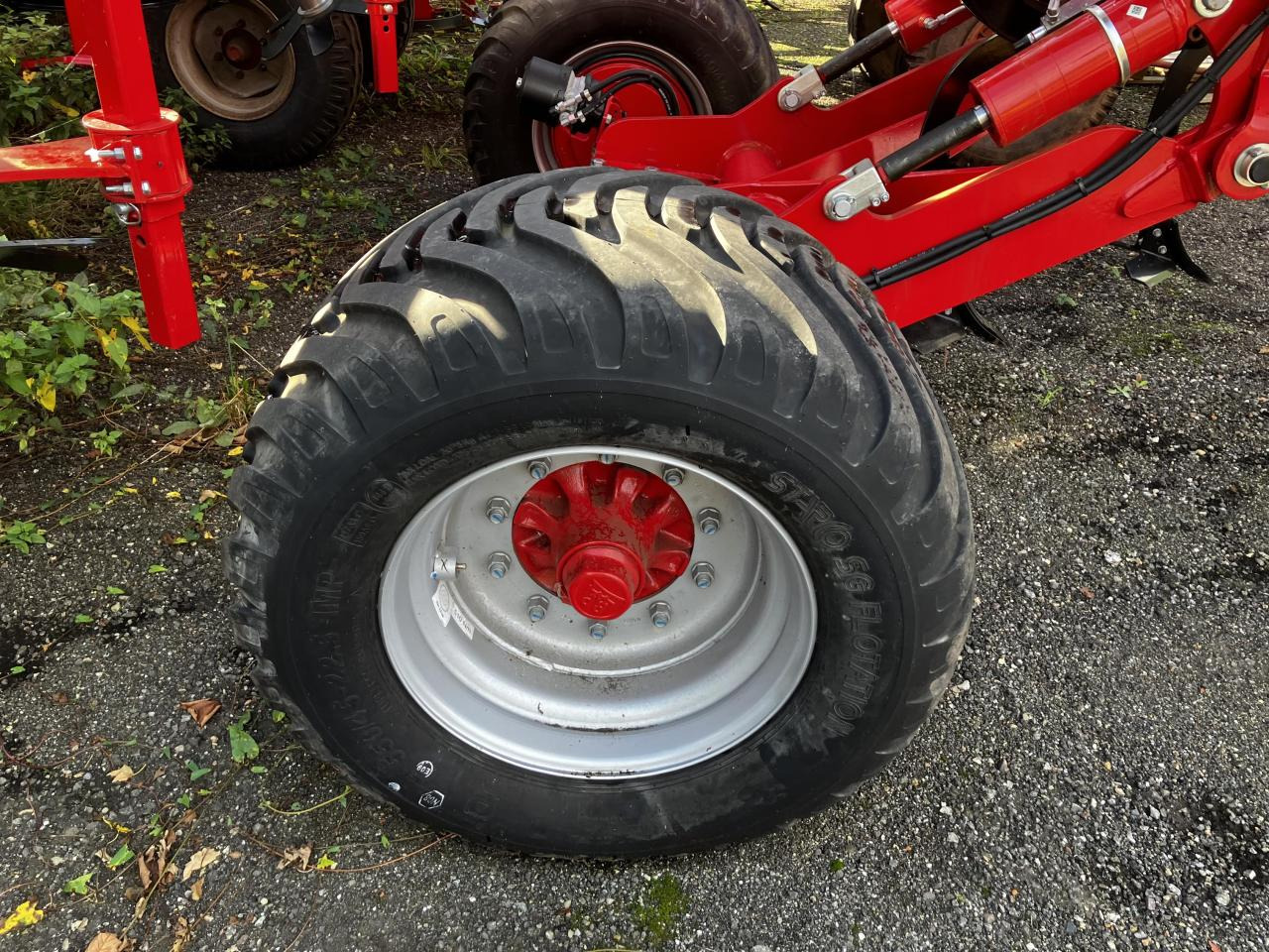 Horsch Terrano 5.4 GX - Kultivátor: obrázek 3 Horsch Terrano 5.4 GX - Kultivátor: obrázek 3
