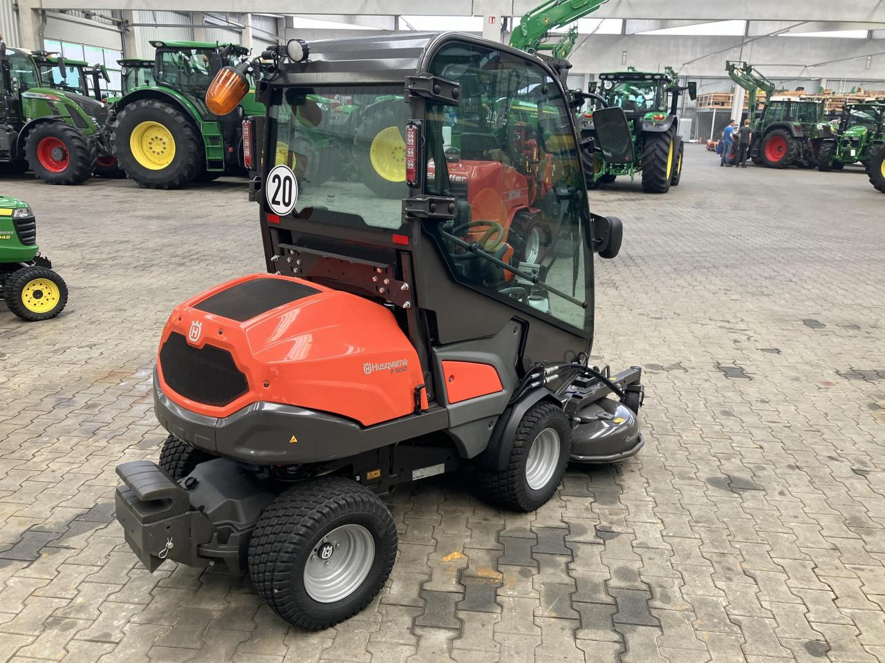 Husqvarna Rider P525D - Sekačka na trávu: obrázek 3 Husqvarna Rider P525D - Sekačka na trávu: obrázek 3