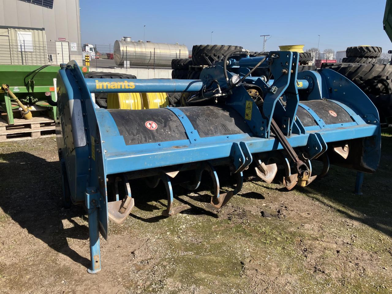 Imants 37 SX 300 DKH - Stroj na obdělávání půdy: obrázek 1 Imants 37 SX 300 DKH - Stroj na obdělávání půdy: obrázek 1