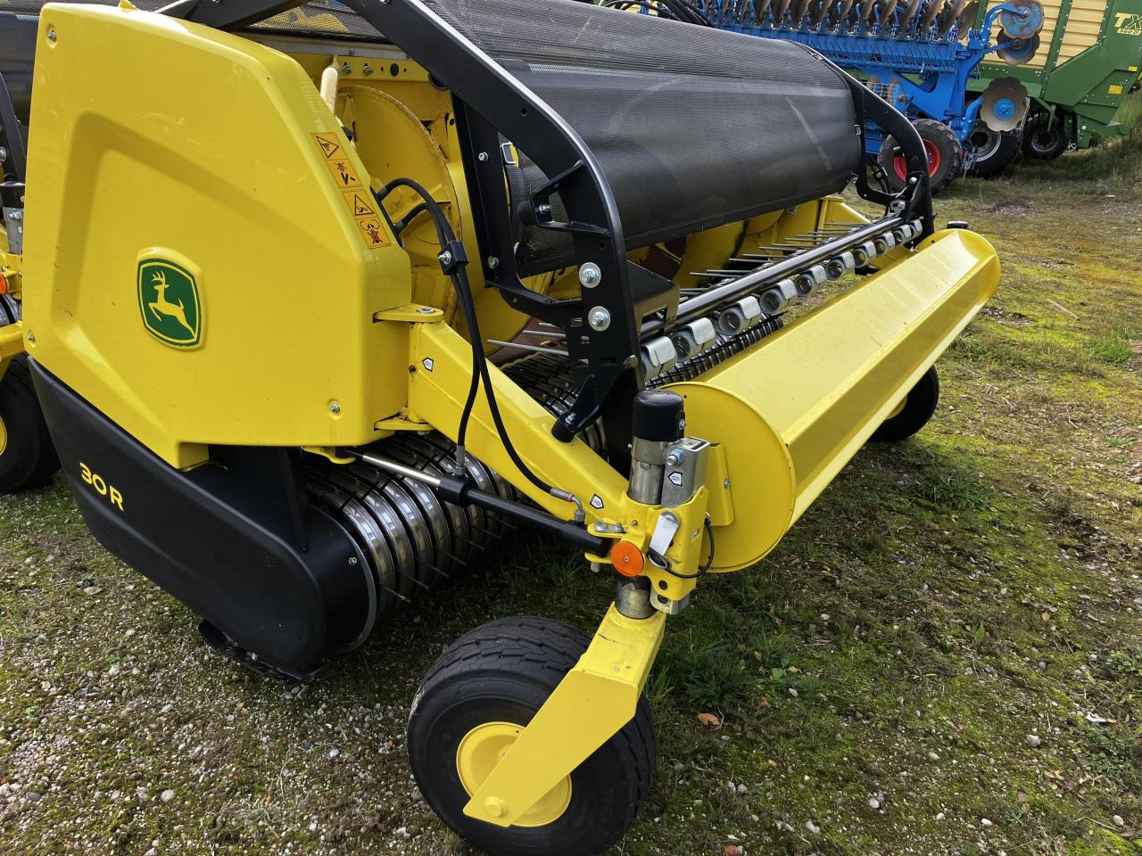 John Deere 30R - Příslušenství pro sklízecí řezačky: obrázek 1 John Deere 30R - Příslušenství pro sklízecí řezačky: obrázek 1