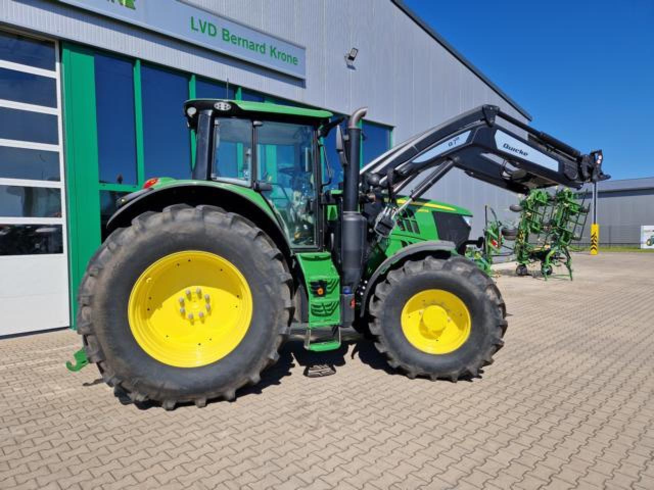 John Deere 6195M - Traktor: obrázek 4 John Deere 6195M - Traktor: obrázek 4