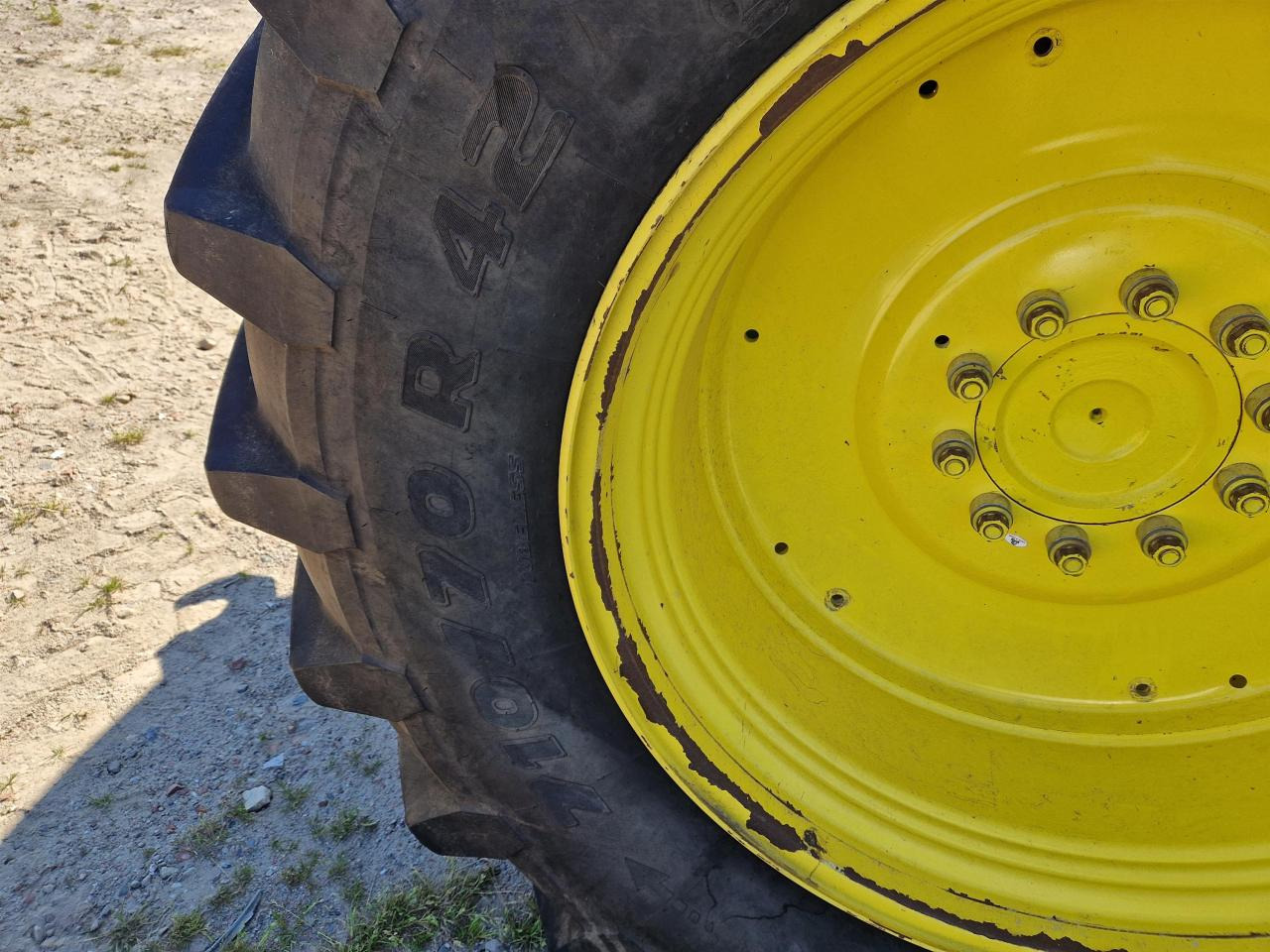 John Deere 6195R - Traktor: obrázek 4 John Deere 6195R - Traktor: obrázek 4