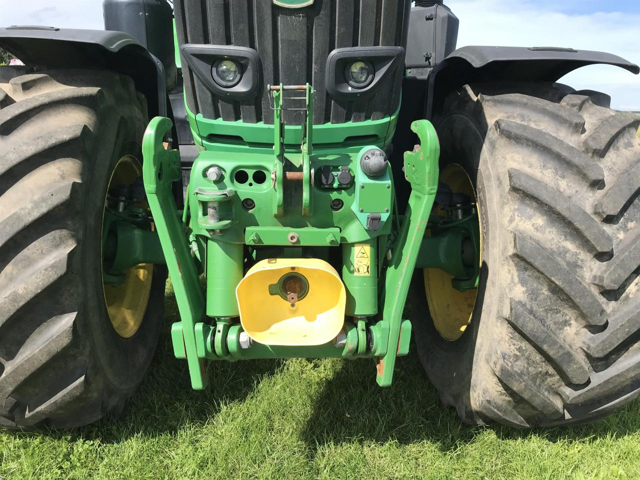 John Deere 6250R - Traktor: obrázek 4 John Deere 6250R - Traktor: obrázek 4