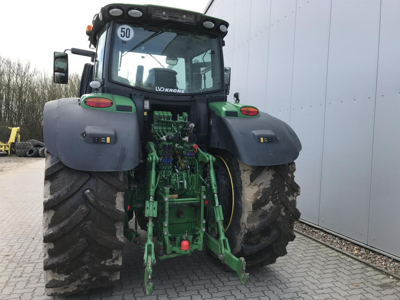 John Deere 6250R - Traktor: obrázek 5 John Deere 6250R - Traktor: obrázek 5