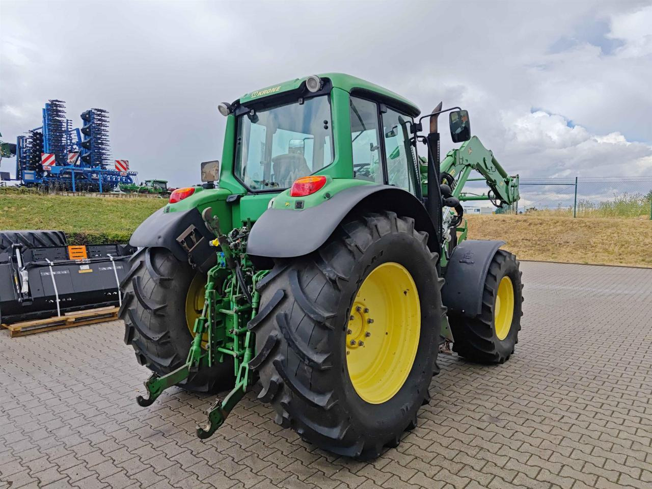 John Deere 6630 PREMIUM - Traktor: obrázek 5 John Deere 6630 PREMIUM - Traktor: obrázek 5
