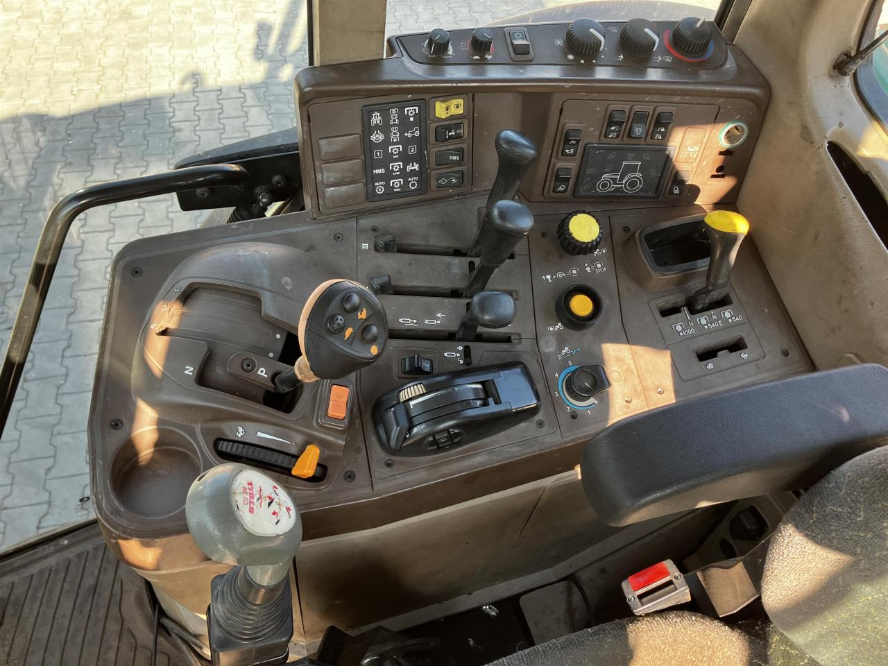 John Deere 6920 S leasing John Deere 6920 S: obrázek 6 John Deere 6920 S leasing John Deere 6920 S: obrázek 6