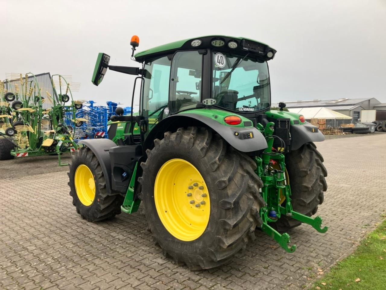 John Deere 6R 150 - Traktor: obrázek 5 John Deere 6R 150 - Traktor: obrázek 5