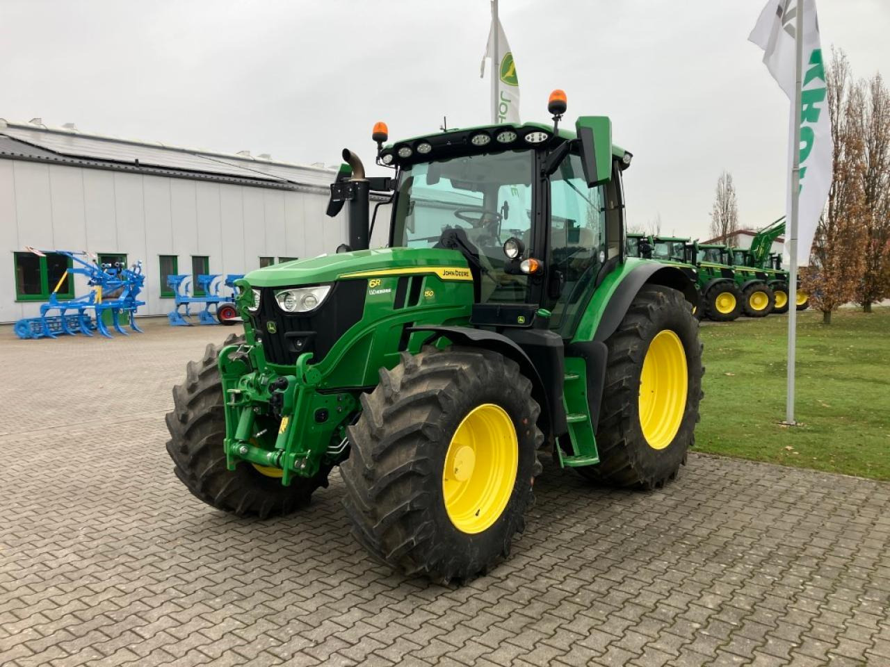 John Deere 6R 150 - Traktor: obrázek 3 John Deere 6R 150 - Traktor: obrázek 3