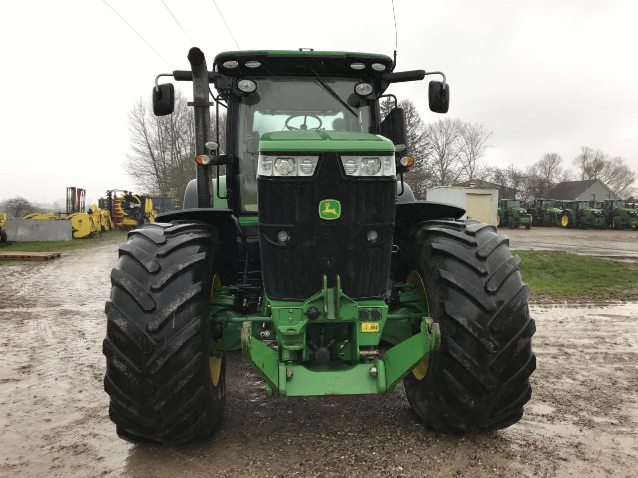 John Deere 7290R ULTIMATE - Traktor: obrázek 3 John Deere 7290R ULTIMATE - Traktor: obrázek 3