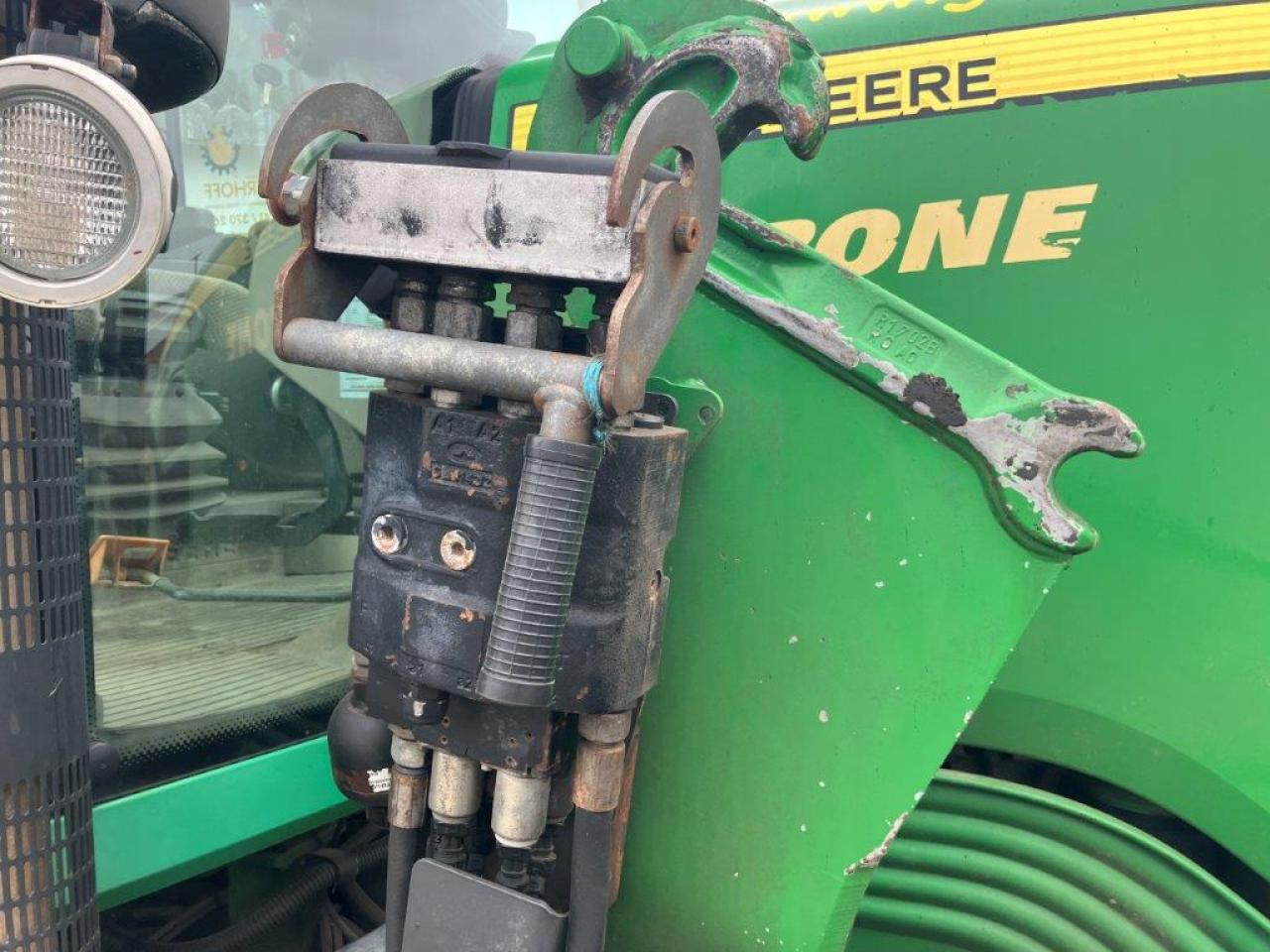 John Deere 7530 PREMIUM - Traktor: obrázek 5 John Deere 7530 PREMIUM - Traktor: obrázek 5