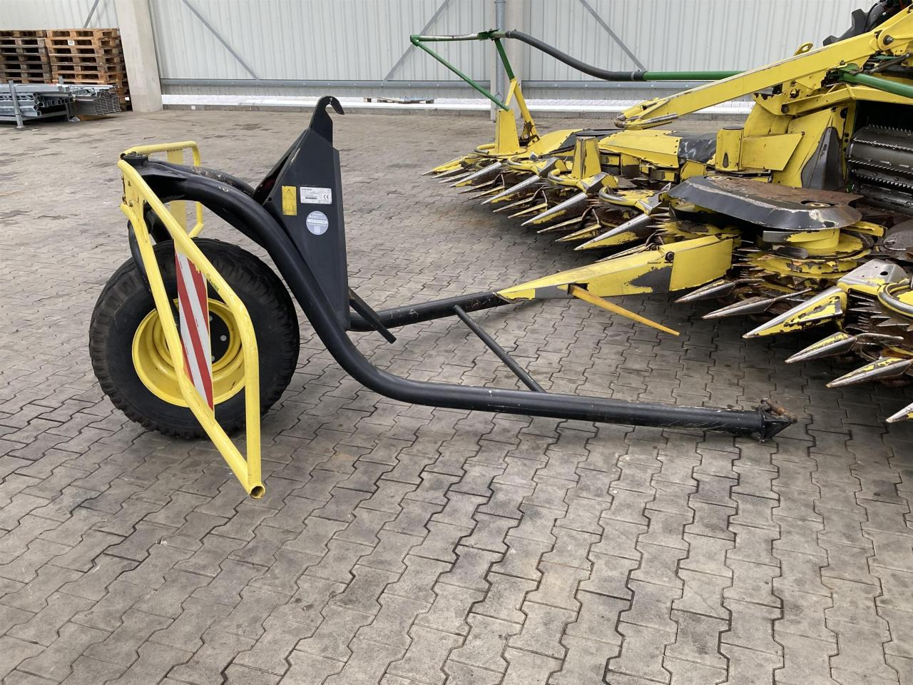 John Deere 7750i - Sklízecí řezačka: obrázek 2 John Deere 7750i - Sklízecí řezačka: obrázek 2