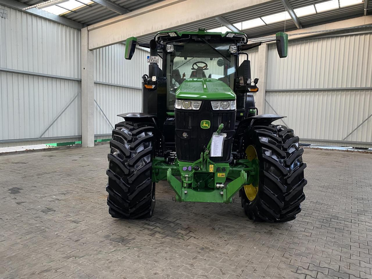 John Deere 7R 310 - Traktor: obrázek 4 John Deere 7R 310 - Traktor: obrázek 4