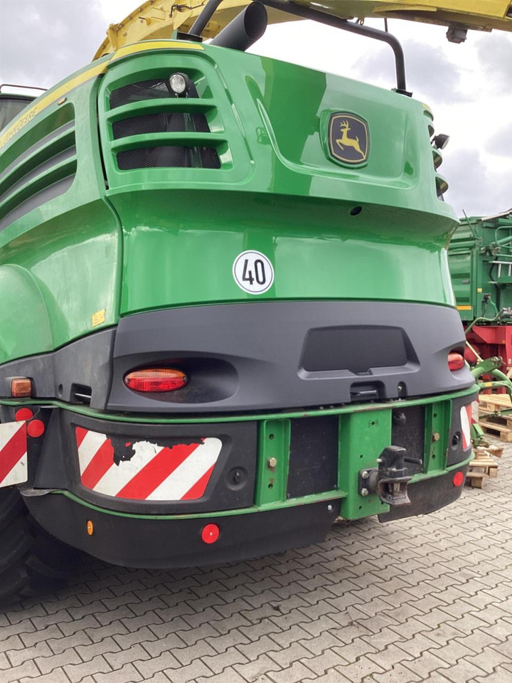 John Deere 8300 - Sklízecí řezačka: obrázek 5 John Deere 8300 - Sklízecí řezačka: obrázek 5