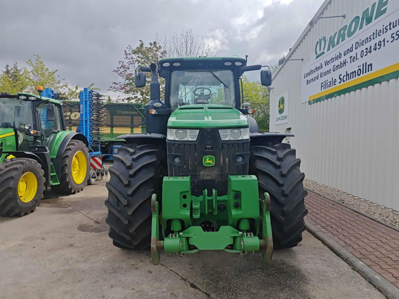 John Deere 8400R - Traktor: obrázek 3 John Deere 8400R - Traktor: obrázek 3