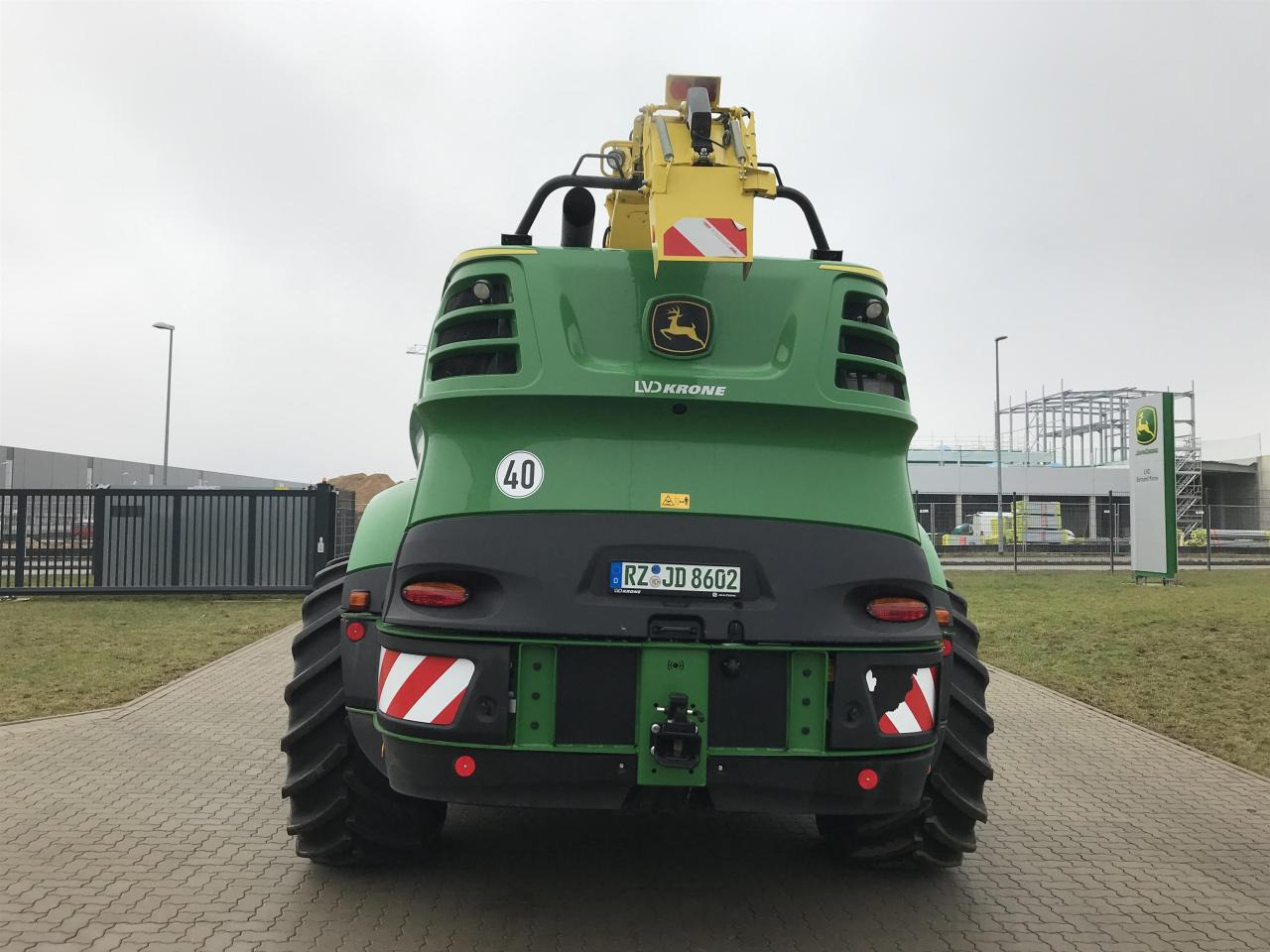 John Deere 8600 - Sklízecí řezačka: obrázek 4 John Deere 8600 - Sklízecí řezačka: obrázek 4