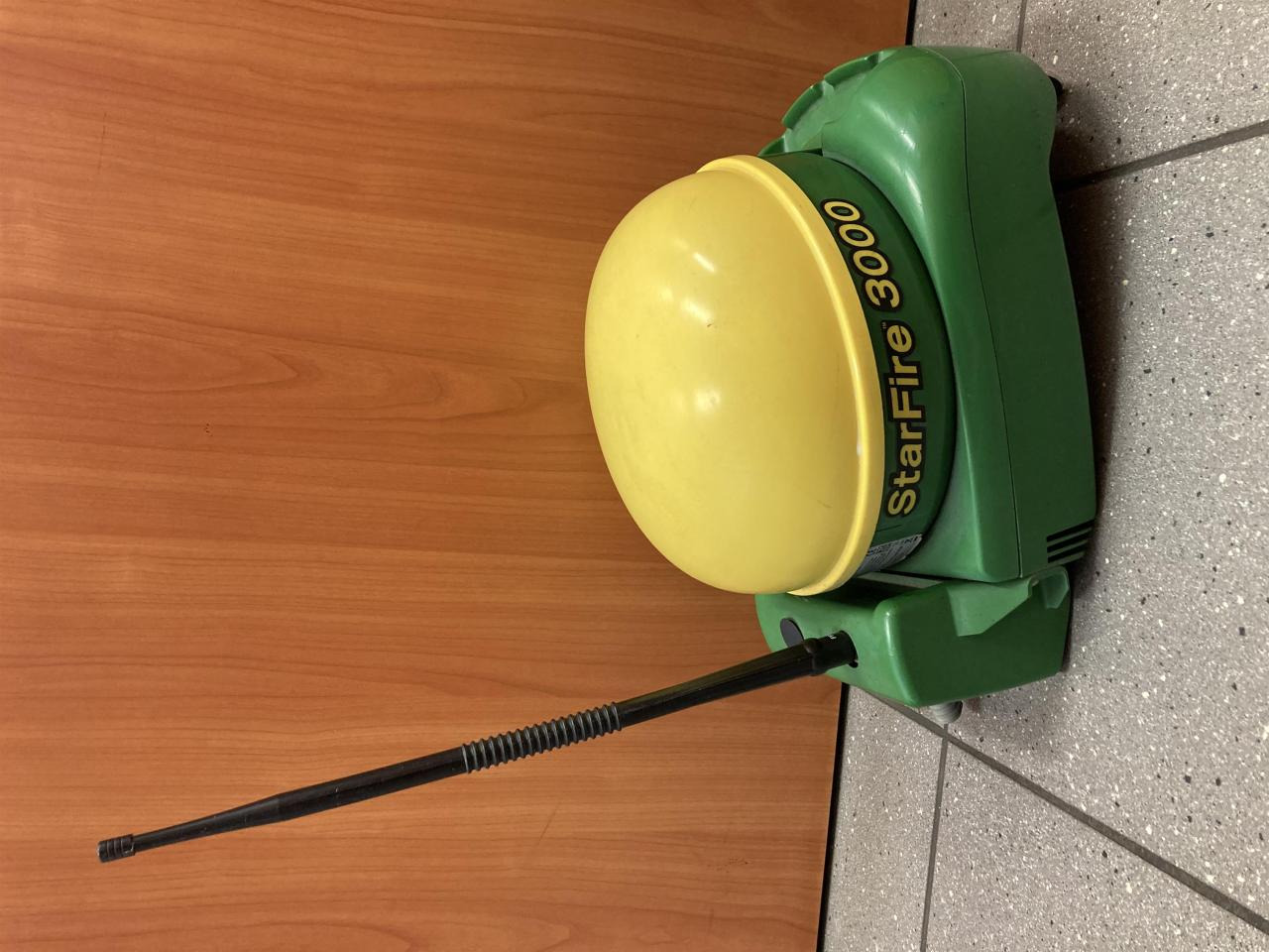John Deere SF3000 - Navigační systém pro Zemědělská technika: obrázek 4 John Deere SF3000 - Navigační systém pro Zemědělská technika: obrázek 4