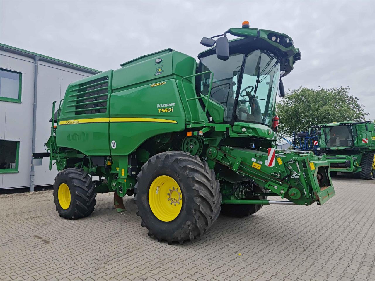John Deere T560 Hillmaster - Sklízecí mlátička: obrázek 2 John Deere T560 Hillmaster - Sklízecí mlátička: obrázek 2