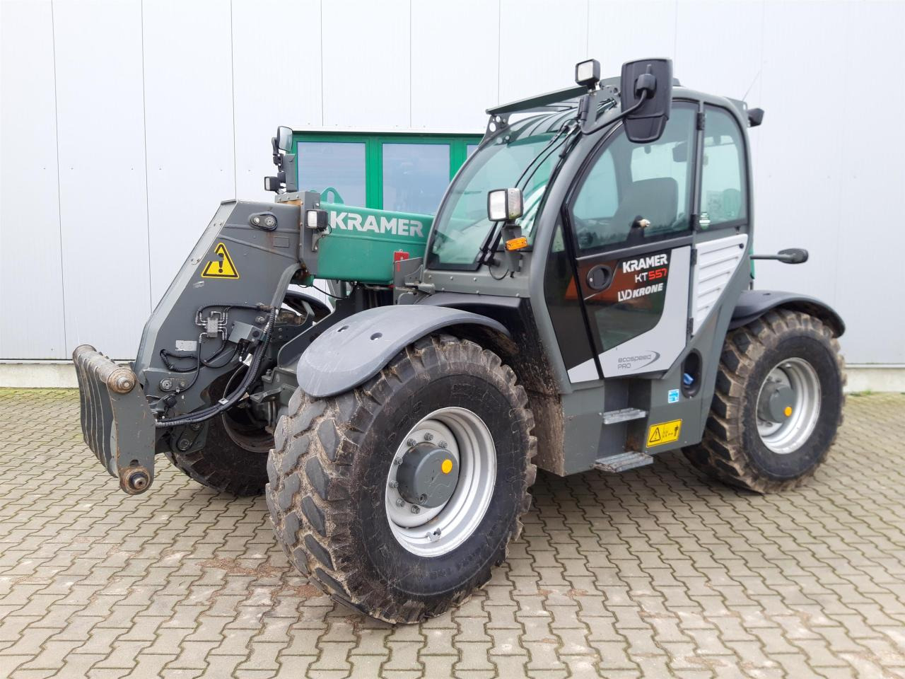Kramer KT557 - Teleskopický manipulátor: obrázek 1 Kramer KT557 - Teleskopický manipulátor: obrázek 1