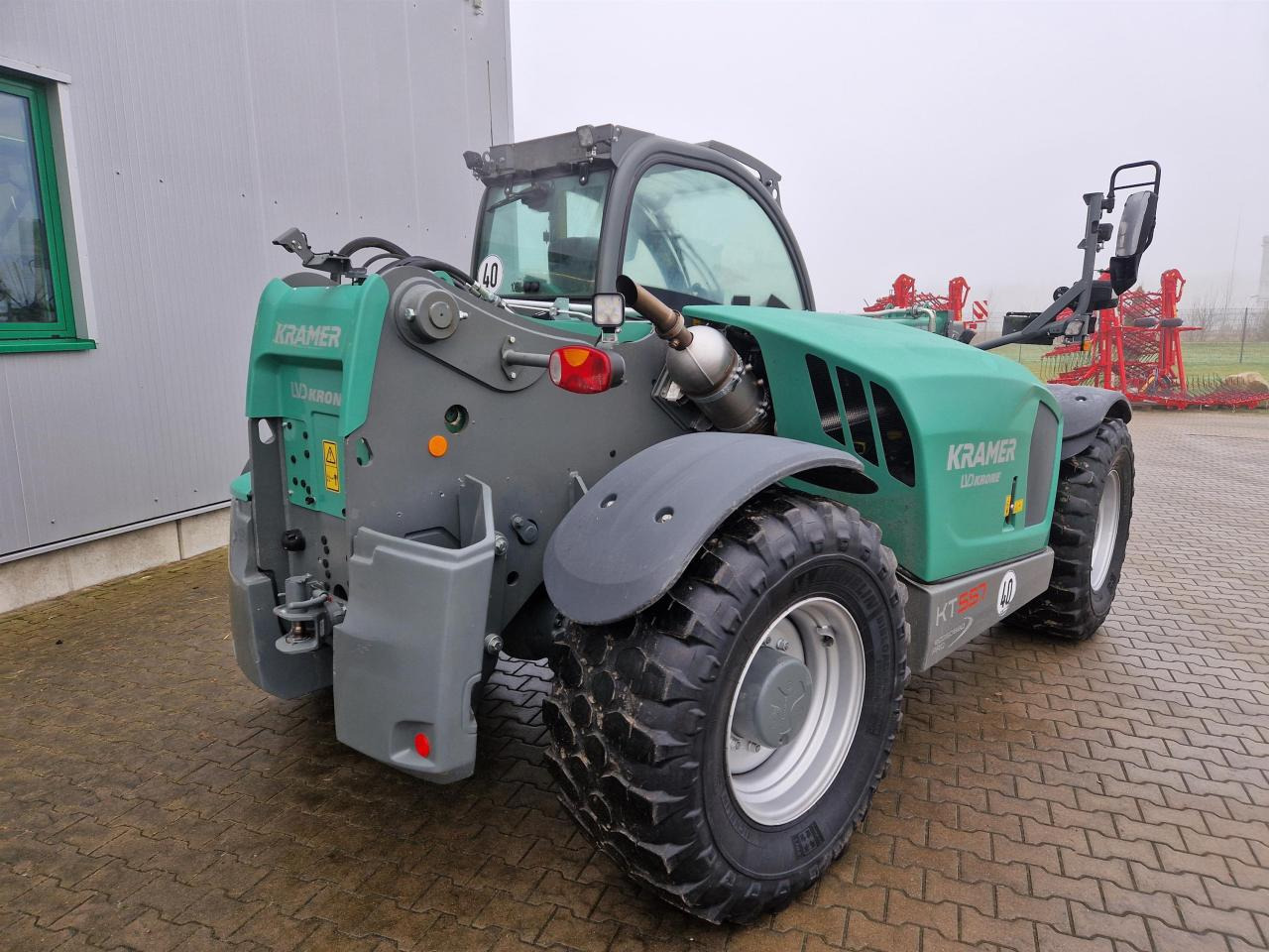 Kramer KT557 - Teleskopický manipulátor: obrázek 4 Kramer KT557 - Teleskopický manipulátor: obrázek 4