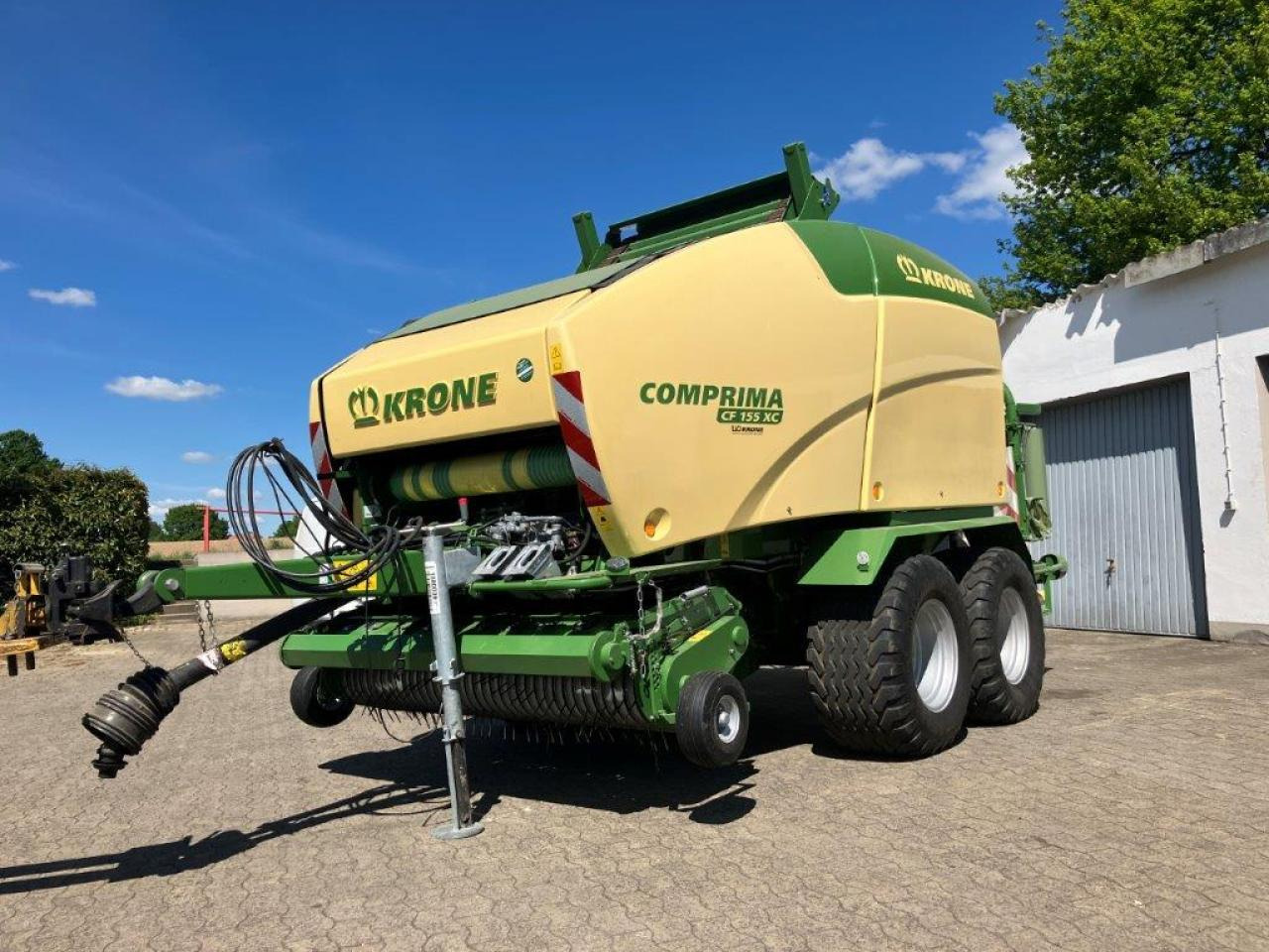 Krone CF 155 XC - Lis na válcové balíky: obrázek 3 Krone CF 155 XC - Lis na válcové balíky: obrázek 3