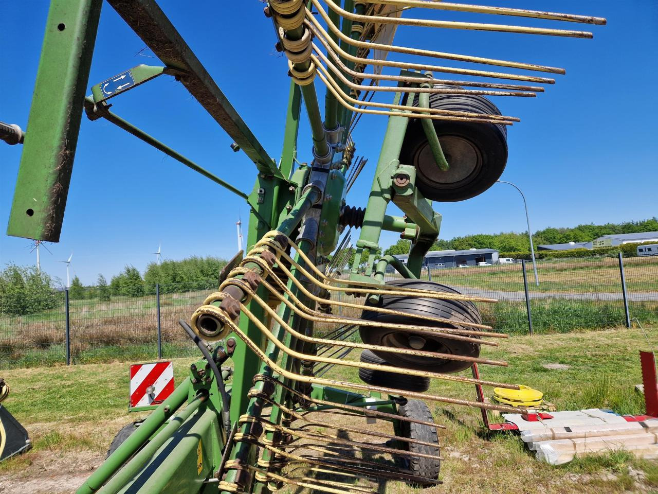 Krone Swadro 807 - Obraceč/ Shrnovač: obrázek 5 Krone Swadro 807 - Obraceč/ Shrnovač: obrázek 5