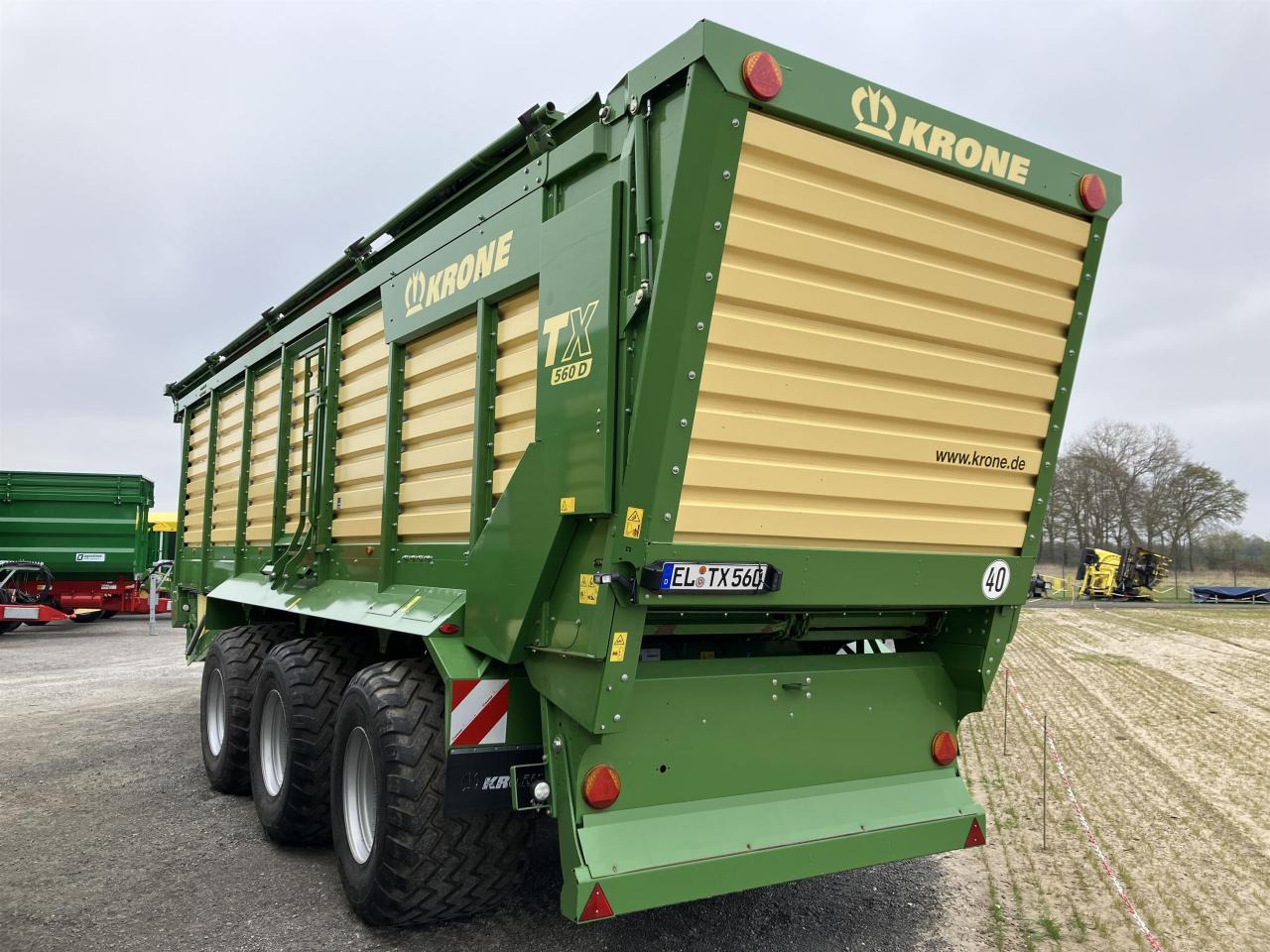 Krone TX 560 D - Samonakládací vůz: obrázek 4 Krone TX 560 D - Samonakládací vůz: obrázek 4