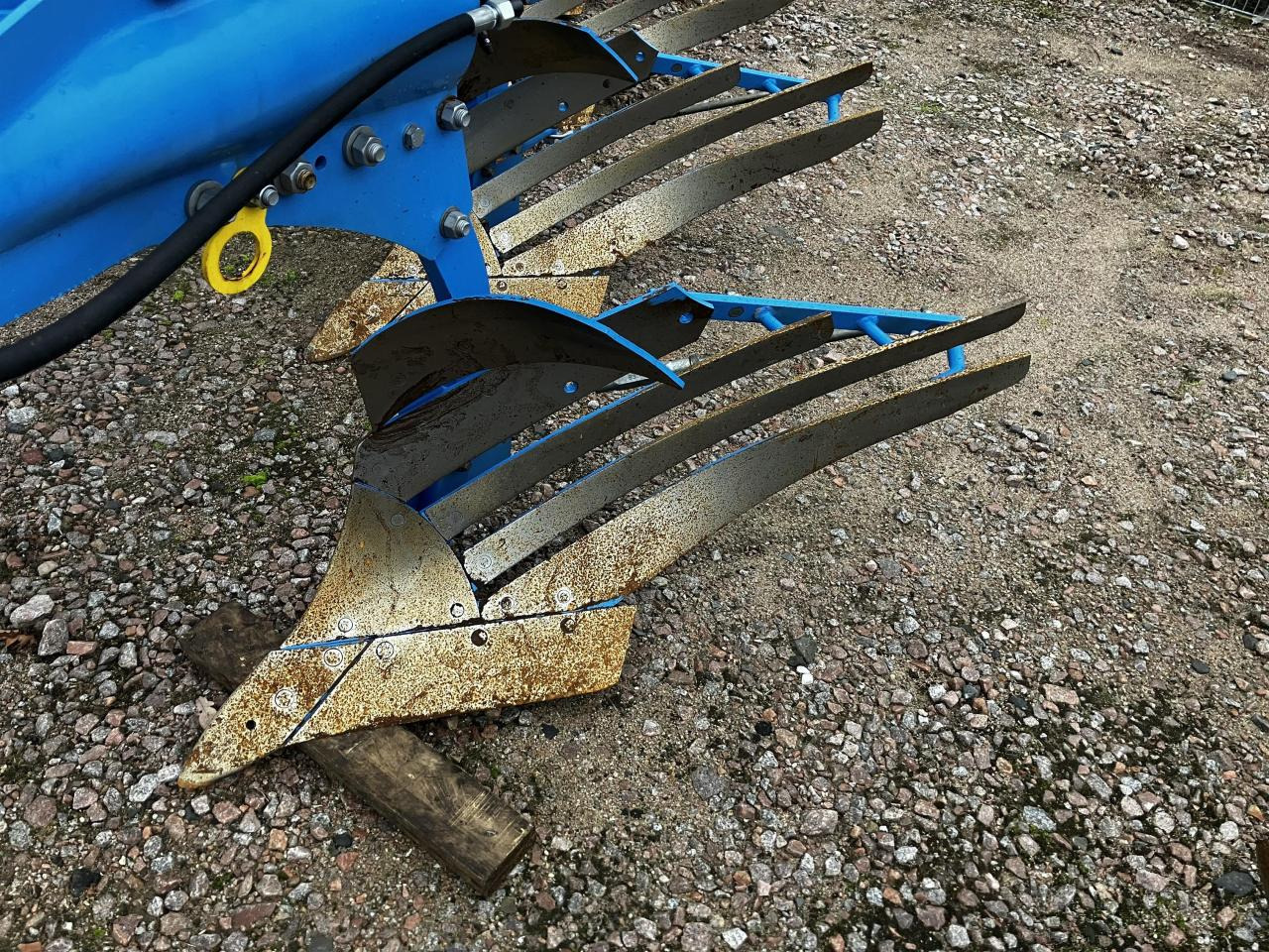 Lemken Juwel 8 M V U 5 L 100 - Pluh: obrázek 4 Lemken Juwel 8 M V U 5 L 100 - Pluh: obrázek 4