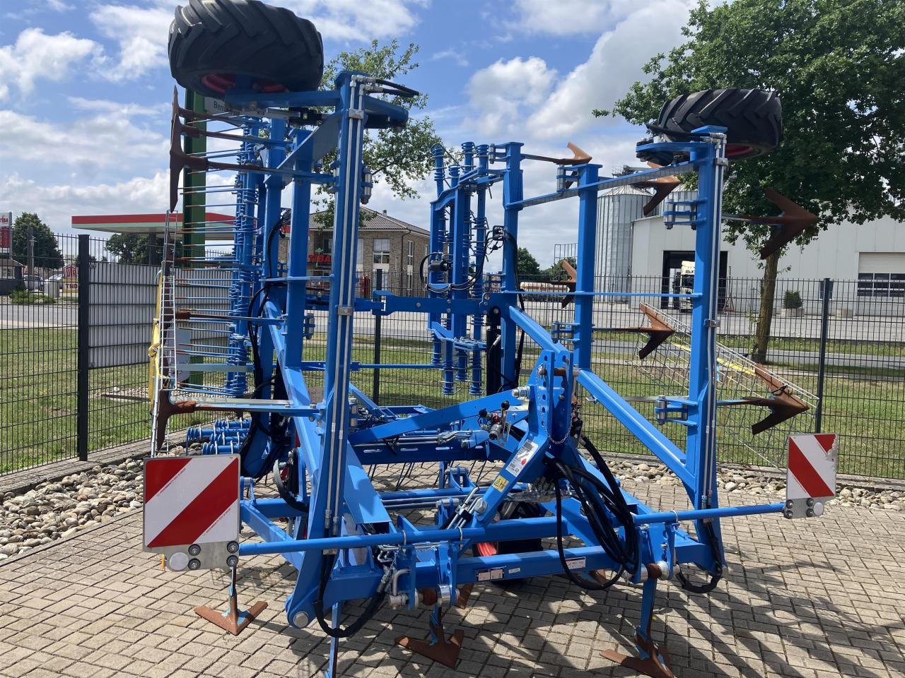 Lemken Koralin 9/660 K - Kultivátor: obrázek 1 Lemken Koralin 9/660 K - Kultivátor: obrázek 1