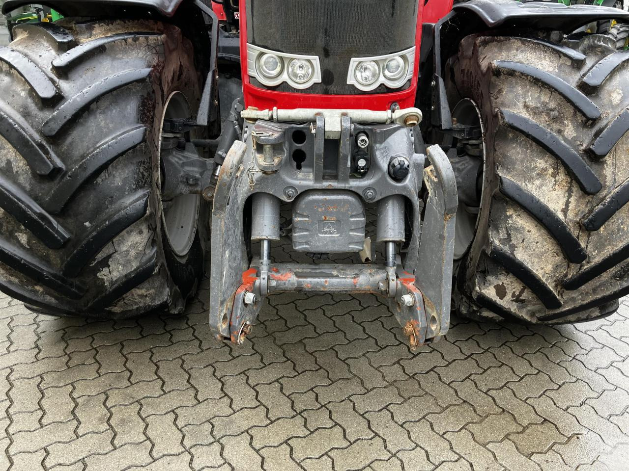 Massey Ferguson 7726 - Traktor: obrázek 4 Massey Ferguson 7726 - Traktor: obrázek 4