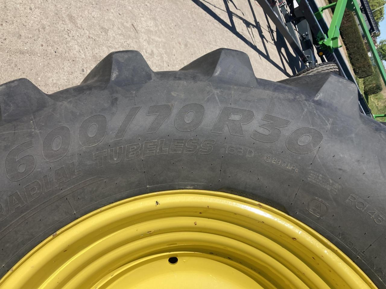 Michelin 600/70R30 - Pneumatiky pro Zemědělská technika: obrázek 5 Michelin 600/70R30 - Pneumatiky pro Zemědělská technika: obrázek 5